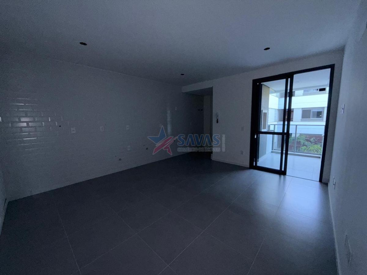 LINDO 2 DORMITÓRIOS - GARAGEM - HOBBY BOX 